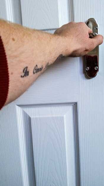 Пошаговая демонтаж дверной ручки: детальный разбор процесса