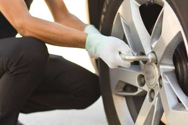 Очистка и обезжиривание поверхности: удаление грязи и старой краски