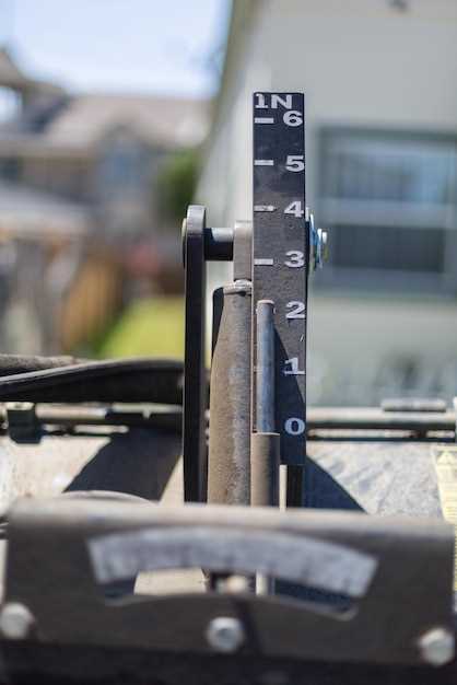 Снятие корпуса термостата и освобождение от охлаждающей жидкости