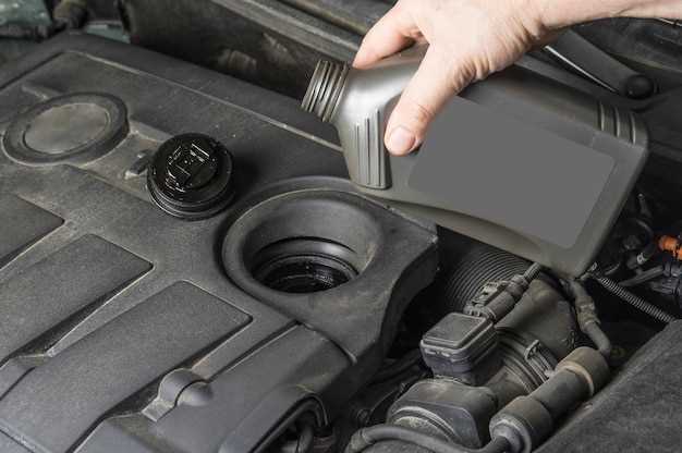 Слив старого масла: правильная техника и нюансы