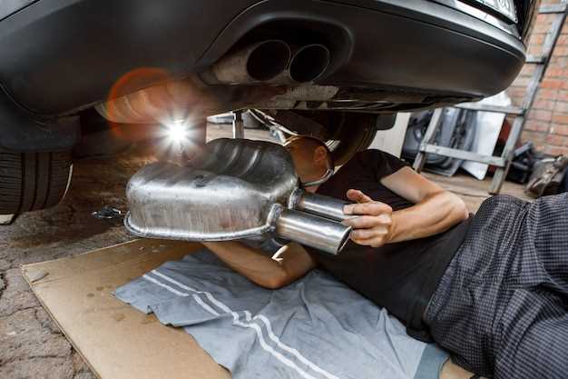 Доступ к моторчику: съёмка передней панели и защитных элементов