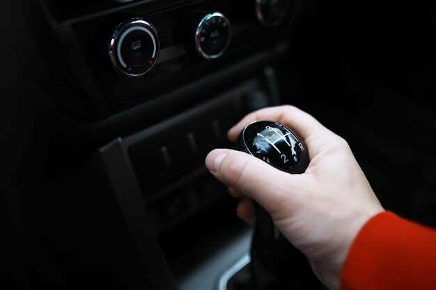 Настройка яркости через штатные органы управления и компьютер