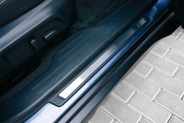 Подготовка к монтажу накладок порогов