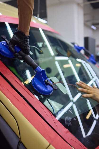 Процесс снятия старого стекла и установка нового