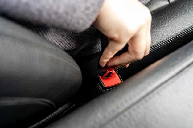 Использование дистанционного пульта для открытия багажника