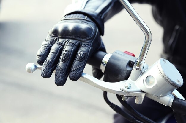 Совместимость с различными моделями мотоциклов и мотороллеров