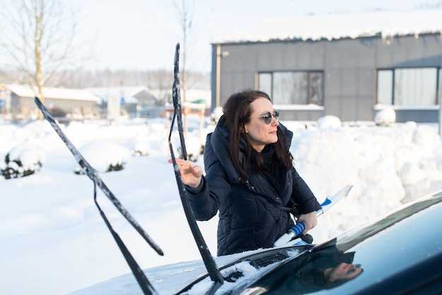 Механические повреждения рычагов и креплений