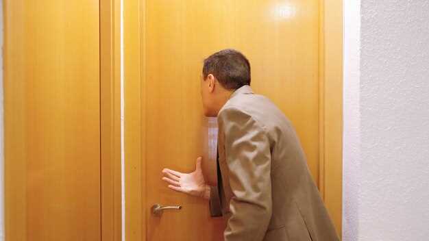 Проверка и регулировка зазоров и креплений двери