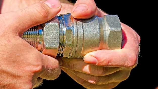 Подготовка к регулировке клапанов R2: инструменты, безопасность и первичные проверки