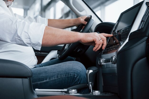 Плюсы и минусы оригинальных руля и их характеристики