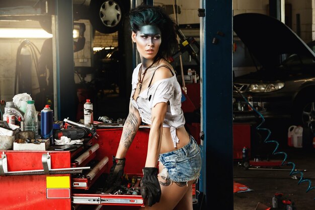 Какие инструменты нужны для работы с внешним и внутренним тюнингом