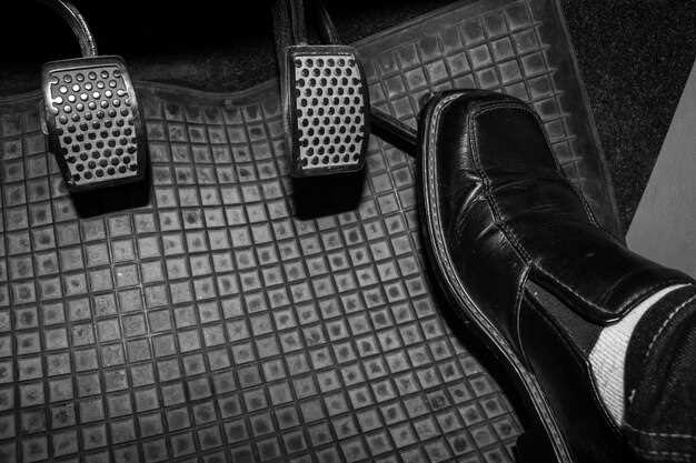 Пошаговое решение проблемы и профилактика мягкой педали